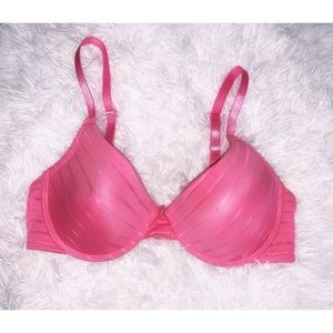 🌟✨Unbranded Underwire Push-Up Pink Bra✨🌟
